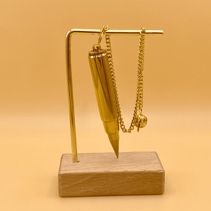 Péndulo de Thoth con testigo de metal.jpg